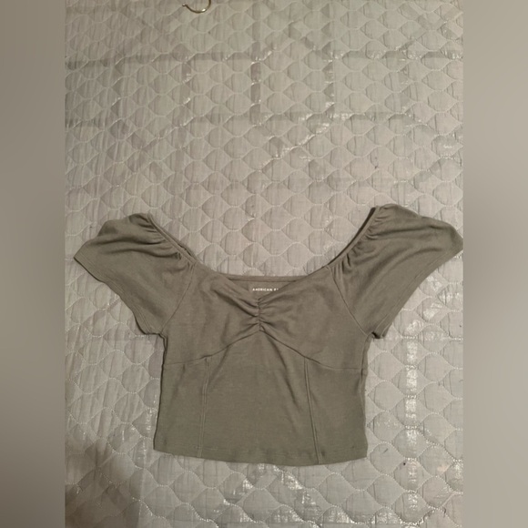 AMERICAN EAGLE~ GREEN OFF THE SHOULDER CROP TOP~SM - Picture 6 of 7